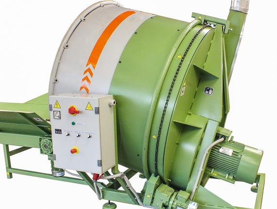 WINTER rozdrabniacz do słomy i siana z podajnikiem Typ SHZ 1200